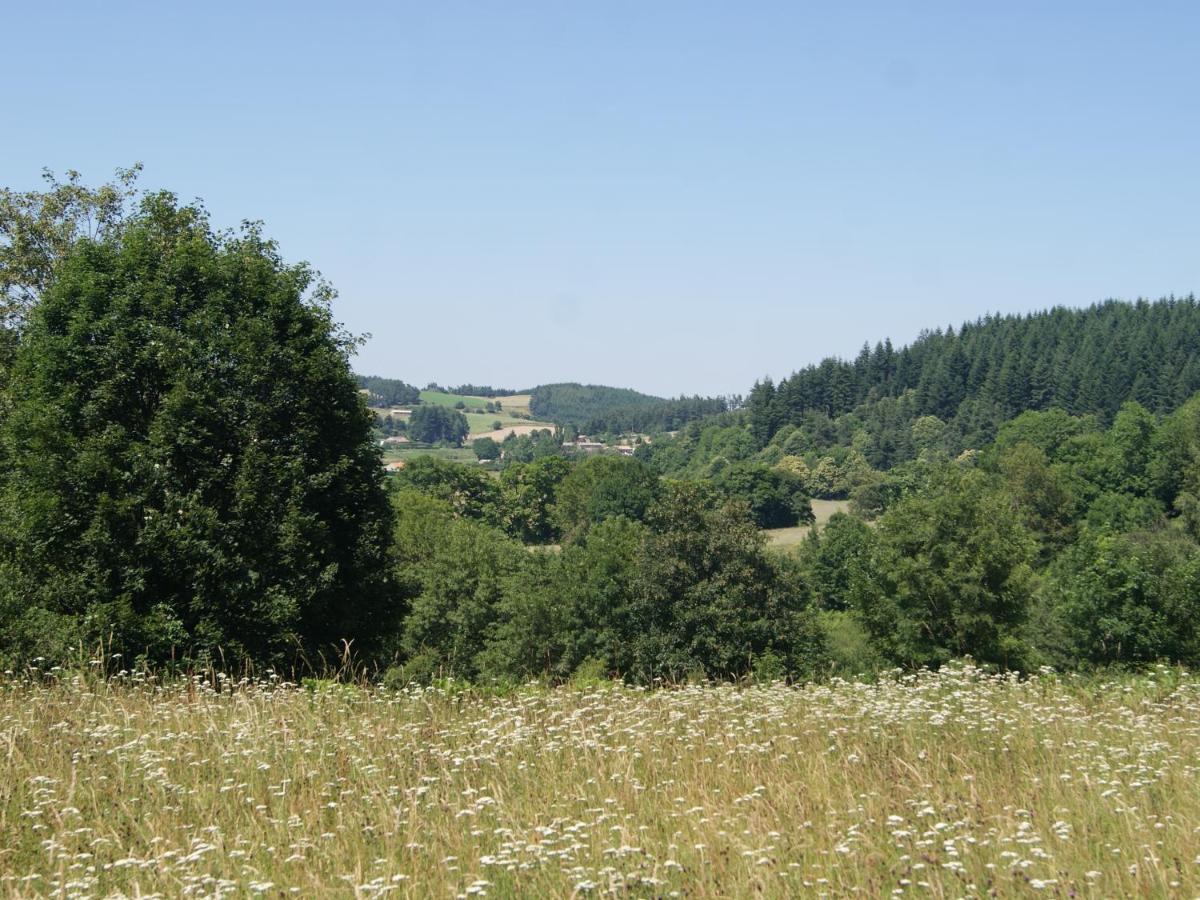 Les Cabanes De Labrousse Saint-Julien-Labrousse Exterior photo
